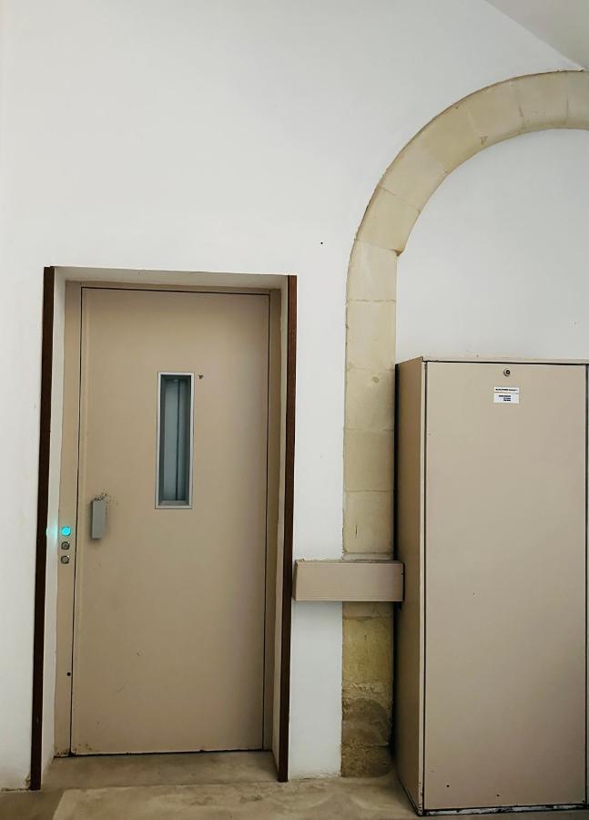 Elegante Appartamento Nel Cuore Del Barocco Lecce Exterior photo